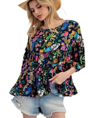 491:  EASEL NWT TOP NAVY (H18)